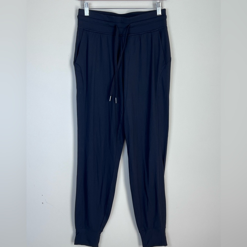 Lululemon‎ Women's Align Joggers Performance Lounge Black Size 6